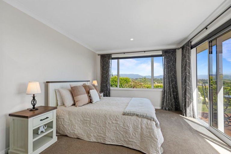 Photo of property in 9 Goldstone Place, Omokoroa, 3114