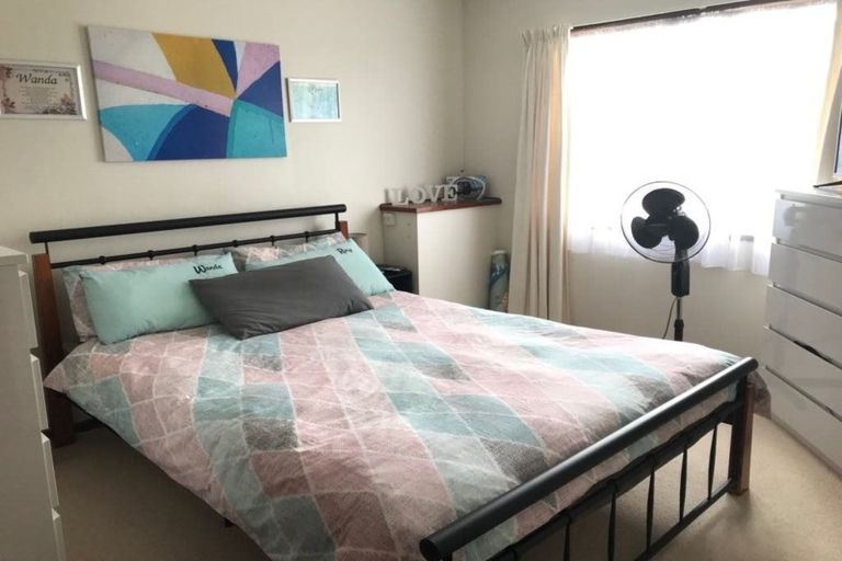 Photo of property in 1/6 Finchley Road, Torbay, Auckland, 0632