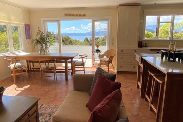 Photo of property in 15 Charlett Point Road, Rangihaeata, Takaka, 7182