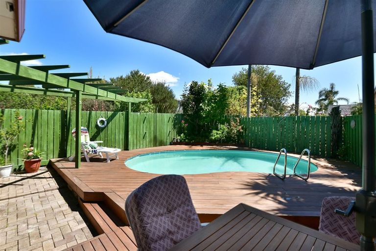 Photo of property in 47 Shuttleworth Place, Manly, Whangaparaoa, 0930