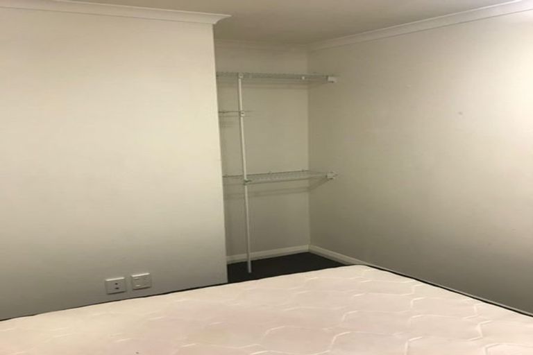 Photo of property in Monvie Apartments, 101/15 Holland Street, Te Aro, Wellington, 6011
