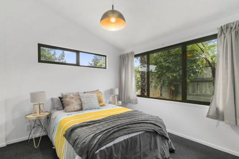 Photo of property in 13a Palm Grove, Belmont, Lower Hutt, 5010