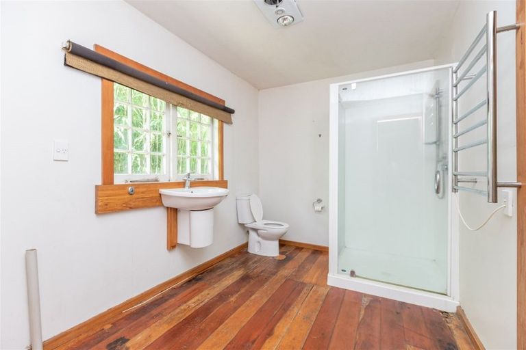 Photo of property in 1 Puutikitiki Street, Hamilton East, Hamilton, 3216