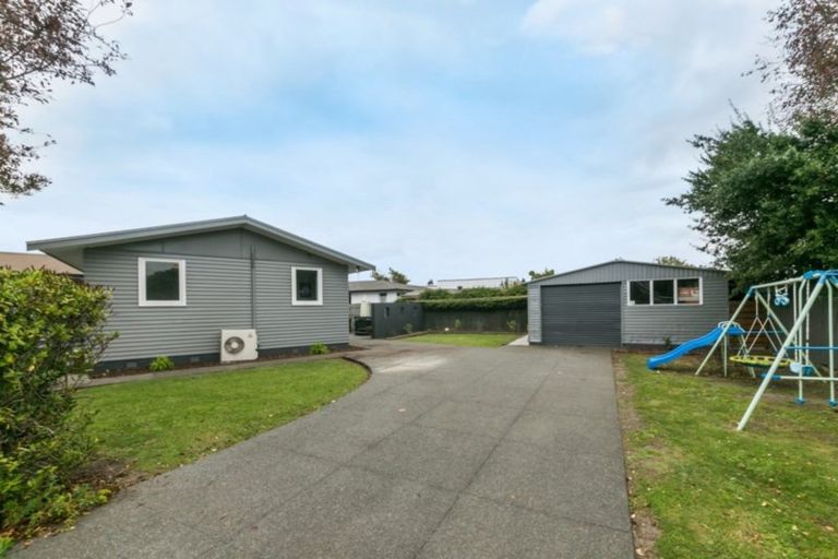 Photo of property in 4 Crichton Place, Havelock North, 4130