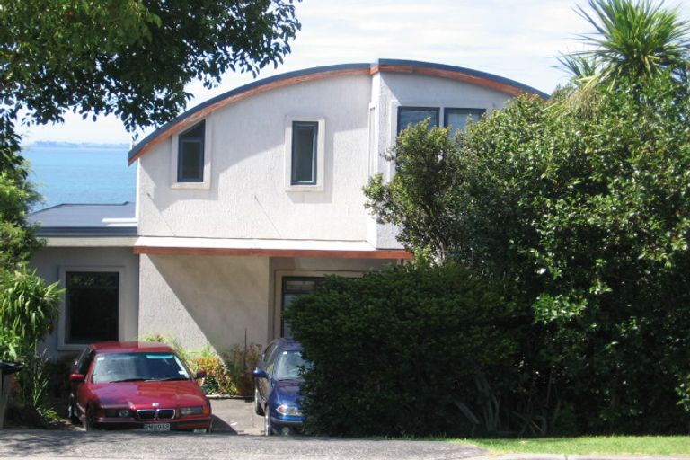 Photo of property in 59 Gulf View Road, Murrays Bay, Auckland, 0630