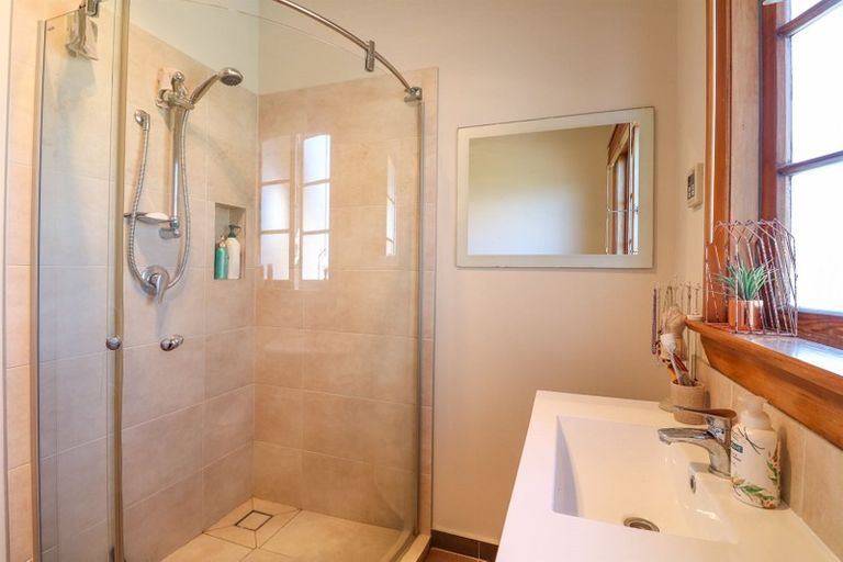 Photo of property in 17 Thackeray Street, Saint Andrews, 7988