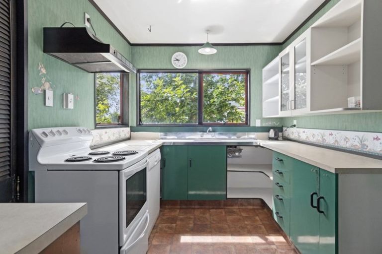 Photo of property in 12 First Avenue, Avenues, Whangarei, 0110