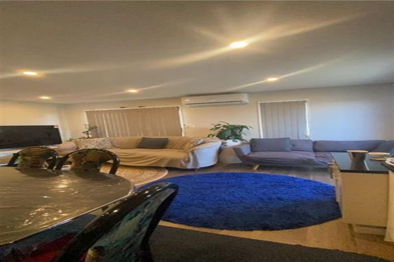 Photo of property in 3a Cronshaw Road, Karaka, Papakura, 2113