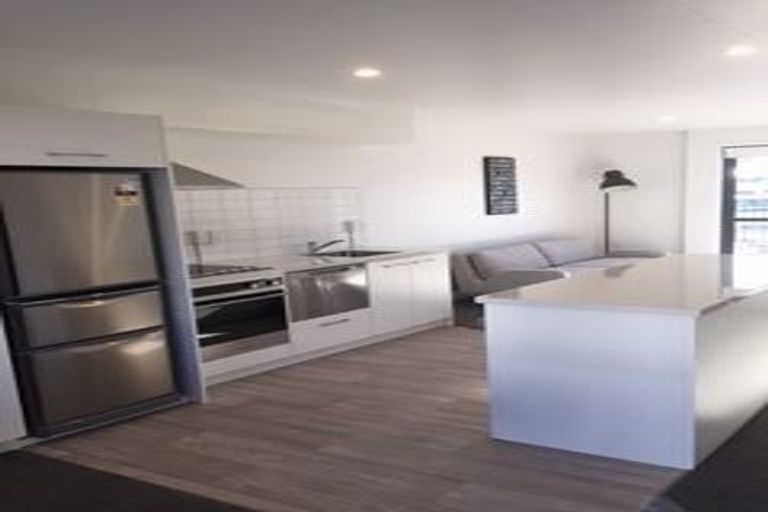 Photo of property in 13/14 Buffon Street, Waltham, Christchurch, 8023