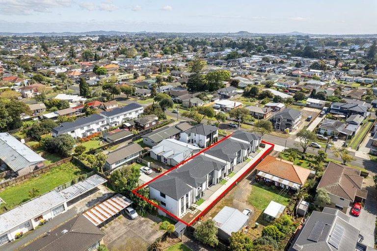 Photo of property in 35d Hamilton Road, Papatoetoe, Auckland, 2025