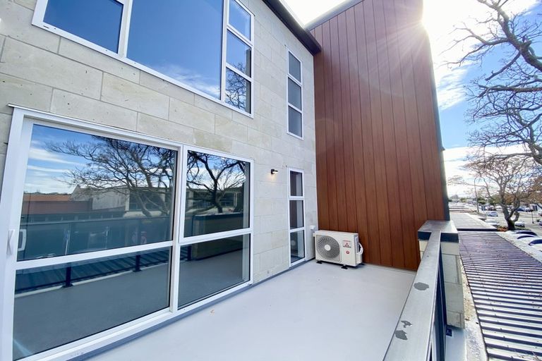 Photo of property in 104/124 Commerce Street, Frankton, Hamilton, 3204