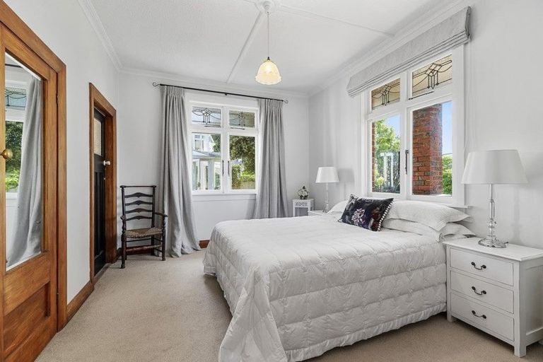 Photo of property in 16 Mallam Street, Karori, Wellington, 6012