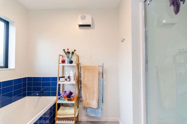 Photo of property in 63 Park Road, Carterton, 5713