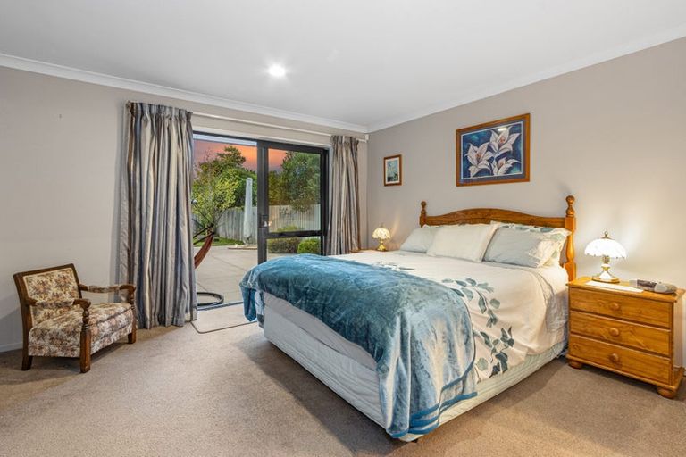 Photo of property in 10 Mokihi Gardens, Hillmorton, Christchurch, 8024