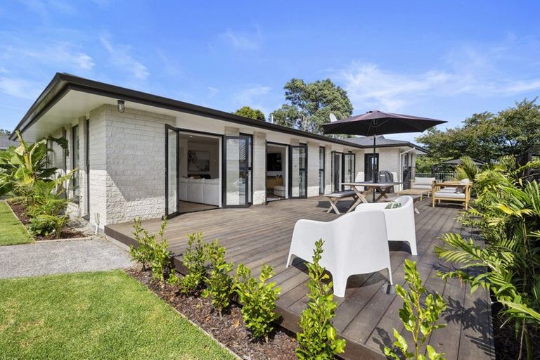 Photo of property in 304 Mangorei Road, Merrilands, New Plymouth, 4312