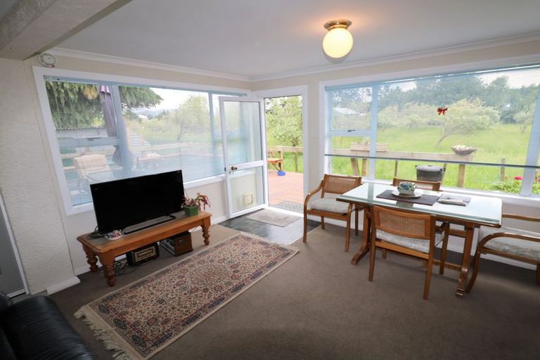 Photo of property in 4a Kent Street, Carterton, 5713