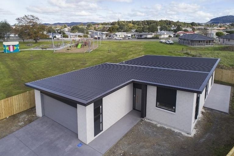 Photo of property in 13 Vinegar Hill Road, Hunterville, 4785