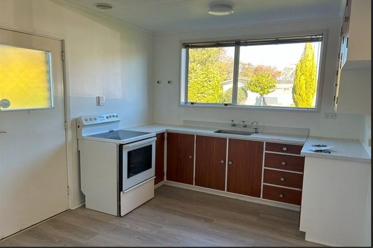 Photo of property in 29 Hornsby Street, Carterton, 5713