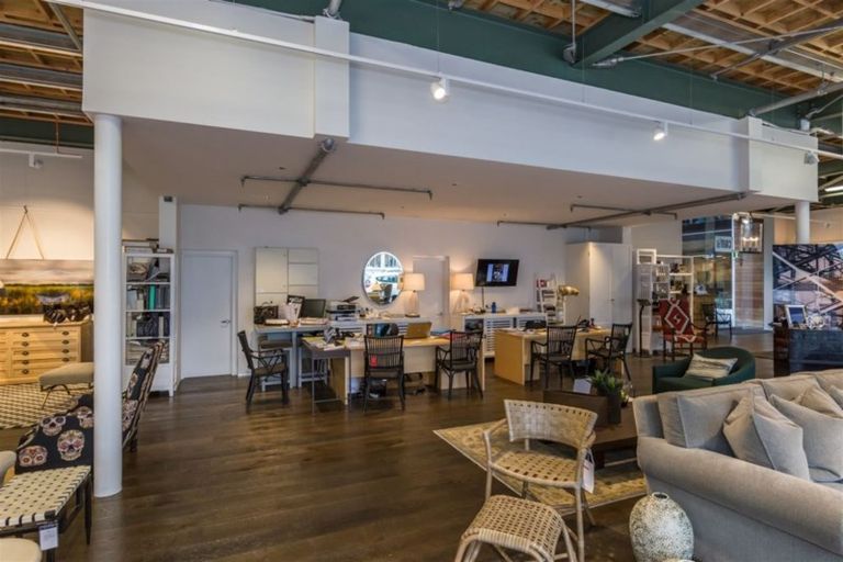 Photo of property in 148 Victoria Road, Saint Clair, Dunedin, 9012