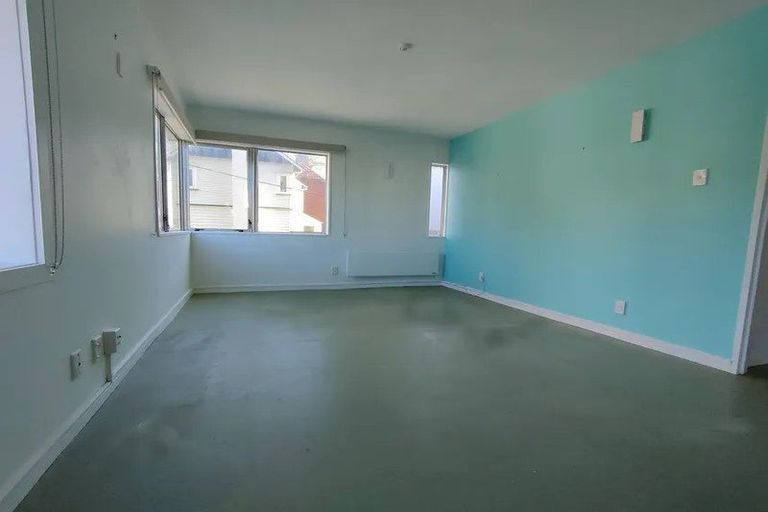 Photo of property in Iona Towers, 102/140 Abel Smith Street, Te Aro, Wellington, 6011