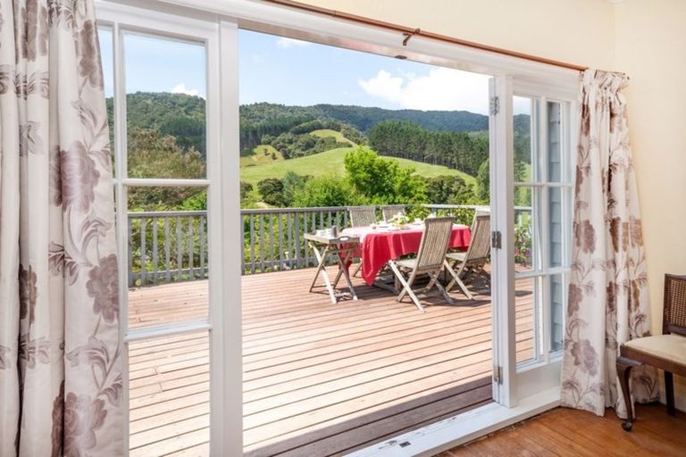 Photo of property in 525 Ness Valley Road, Ness Valley, Papakura, 2585