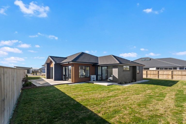 Photo of property in 7 Kotare Drive, Coastlands, Whakatane, 3120