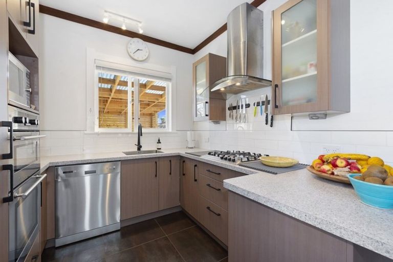 Photo of property in 93 Galloway Street, Hamilton East, Hamilton, 3216