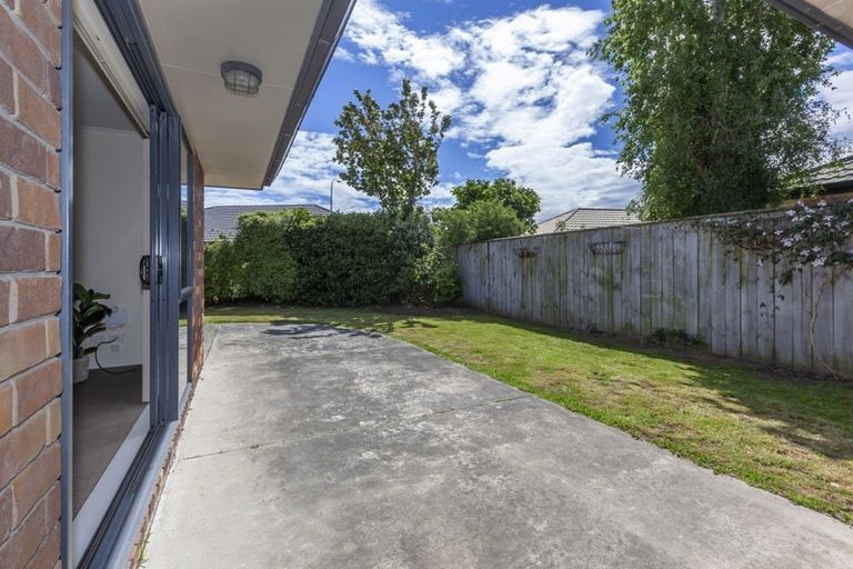 Photo of property in 4b Georgia Grove, Paraparaumu, 5032