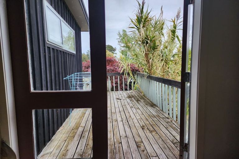 Photo of property in 196 Main Road South, Raumati South, Paraparaumu, 5032