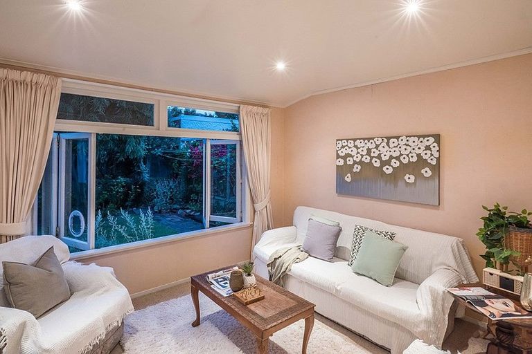 Photo of property in 13 Ross Street, Kilbirnie, Wellington, 6022