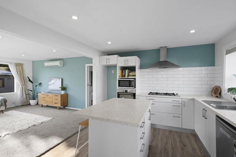 Photo of property in 12 Briggs Road, Mairehau, Christchurch, 8052