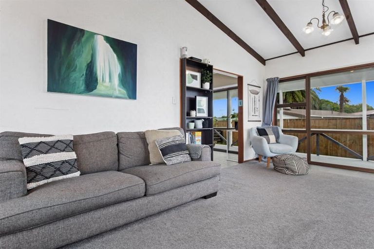 Photo of property in 15 Kauri Street, Edgecumbe, 3120