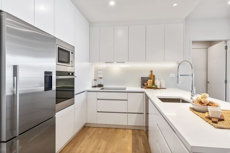 Photo of property in 105/8b Lake Pupuke Drive, Takapuna, Auckland, 0622