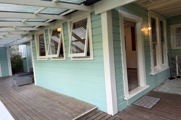 Photo of property in 32 Renwick Place, Nelson South, Nelson, 7010