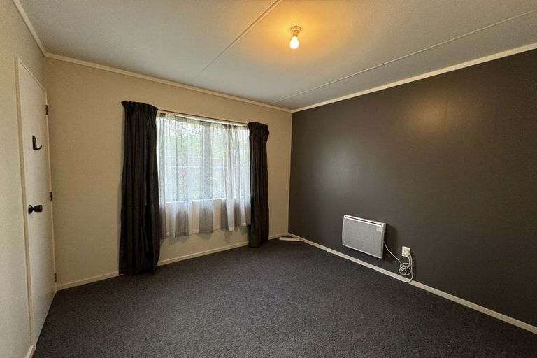 Photo of property in 26 Moeraki Road, Maoribank, Upper Hutt, 5018