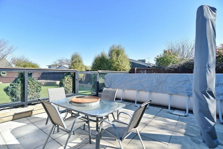 Photo of property in 177b Grimseys Road, Redwood, Christchurch, 8051