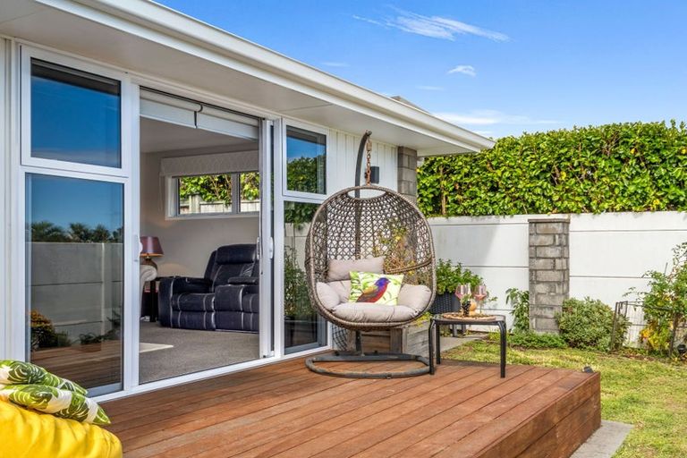 Photo of property in 60a The Boulevard, Papamoa Beach, Papamoa, 3118