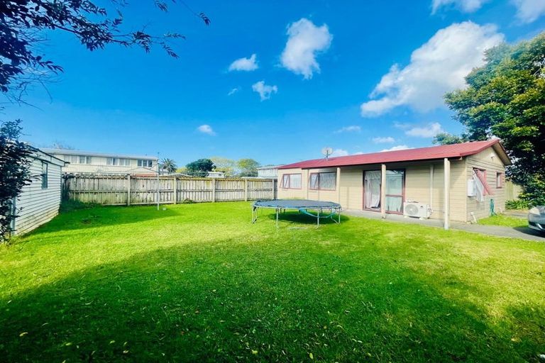 Photo of property in 34 Waipapa Crescent, Otara, Auckland, 2023
