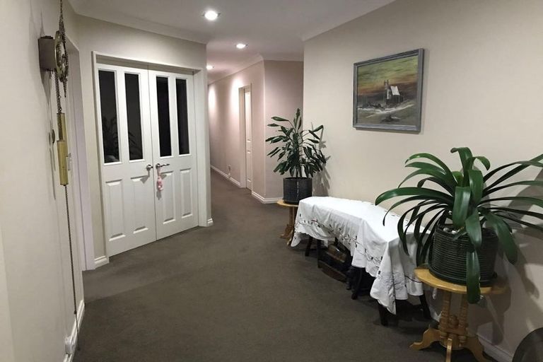 Photo of property in 49 Rolleston Drive, Rolleston, 7614