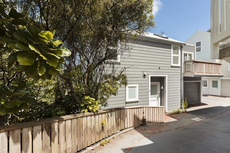Photo of property in 20 Parliament Street, Thorndon, Wellington, 6011