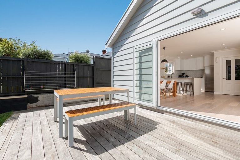 Photo of property in 19 Bond Street, Grey Lynn, Auckland, 1021