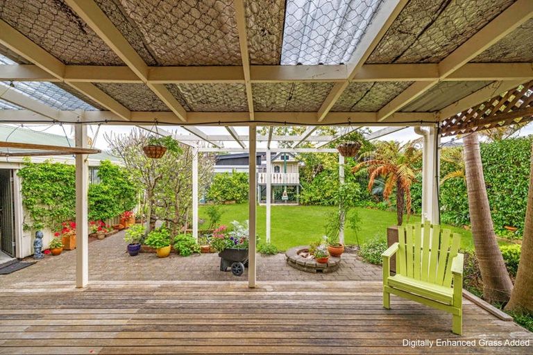 Photo of property in 2 Central Street, Whataupoko, Gisborne, 4010