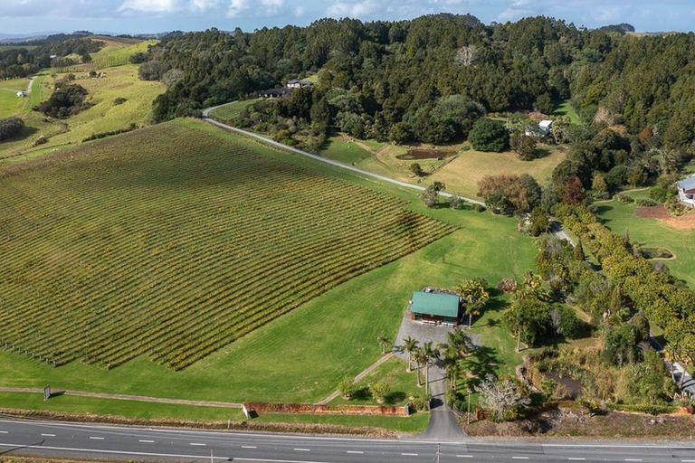 Photo of property in 460 Matakana Road, Warkworth, 0985