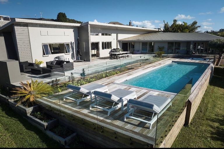 Photo of property in 2 The Rise, Waimauku, 0812