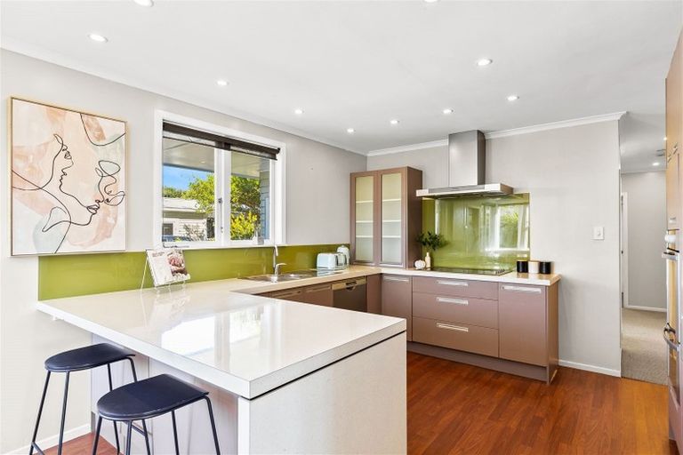 Photo of property in 1/36a Tomo Street, New Lynn, Auckland, 0600