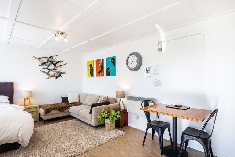 Photo of property in 358 Lake Terrace, Two Mile Bay, Taupo, 3330