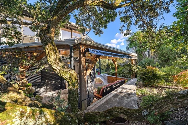 Photo of property in 3 Muriwai Road, Waimauku, 0812