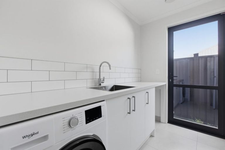 Photo of property in 34 Monaro Place, Papamoa, 3118