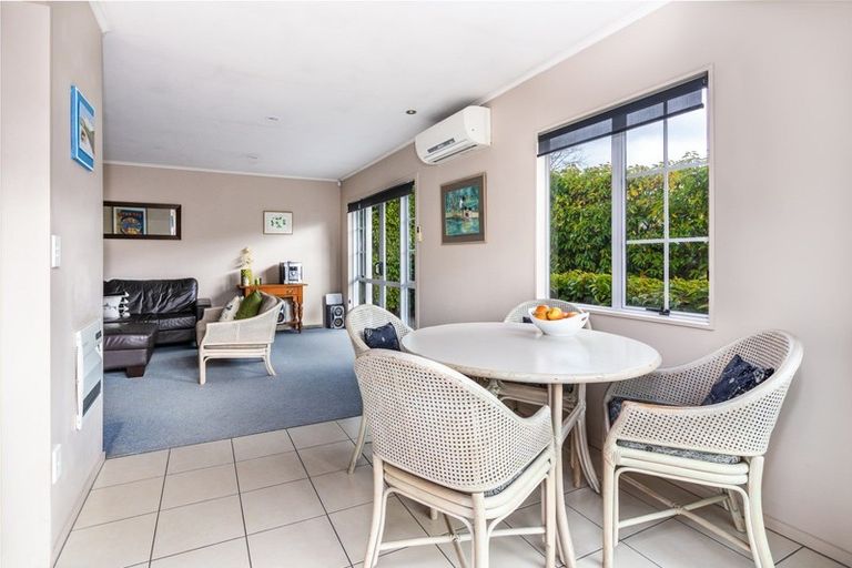 Photo of property in 2/12 Parata Street, Two Mile Bay, Taupo, 3330