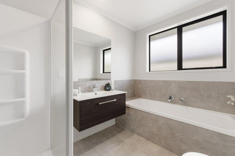 Photo of property in 85 Hills View Drive, Papamoa, 3118